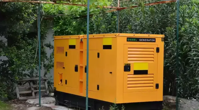 В чем разница между ДГУ и ДЭС?