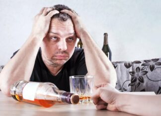 Как вывести из запоя в домашних условиях?