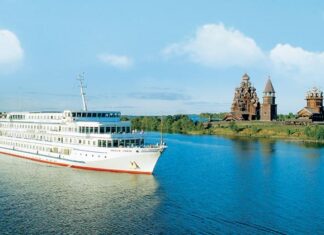 Чем удобны речные круизы?