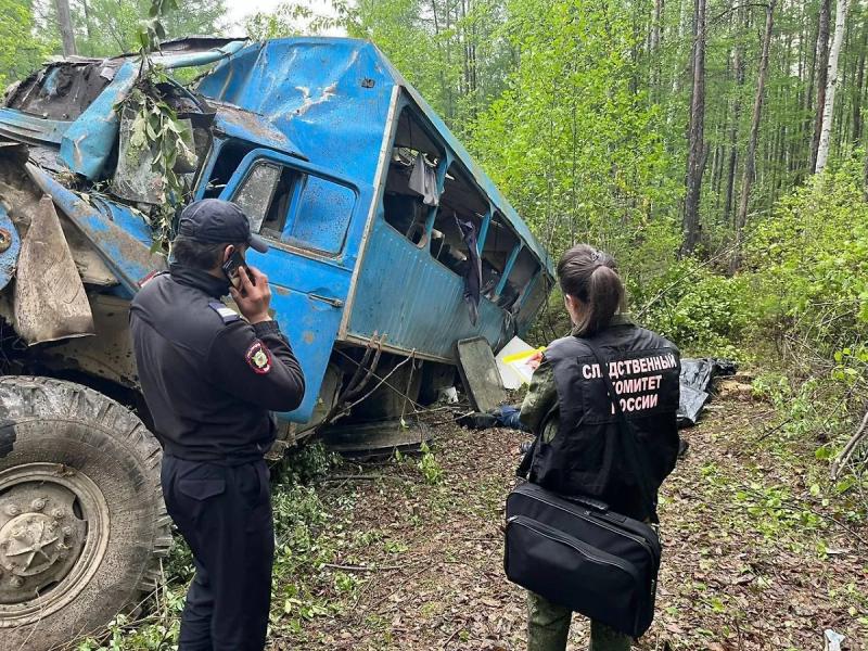 Минздрав: Три человека погибли, 25 пострадали в ДТП с автобусом в Забайкалье