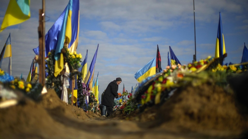 "Прощальный подарок Макрона". Во Франции испугались планов ЕС по Украине
