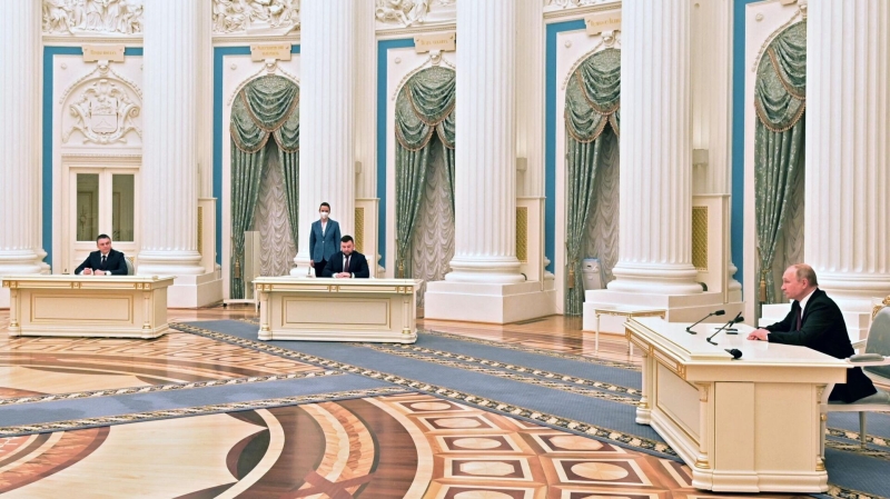 Путин пожелал удачи новому главе правительства ЛНР