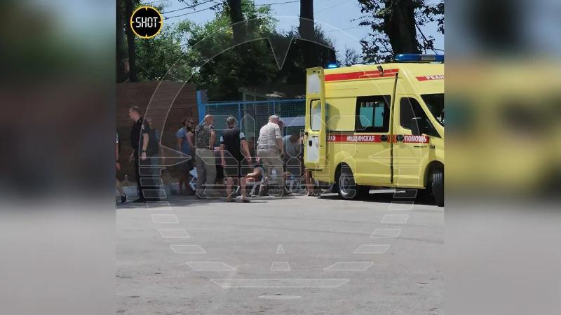 SHOT: Очевидцы спасали раненых на пляже в Севастополе после атаки ВСУ
