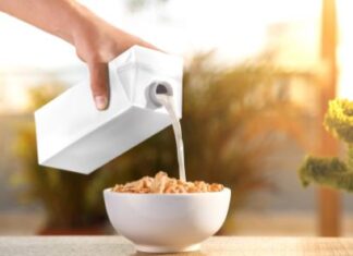 Асептическая картонная упаковка для молока и соков