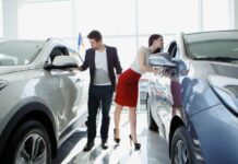 Покупка подержанной машины в автосалоне: преимущества и советы для успешного выбора