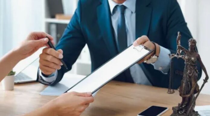 Юридические услуги по сопровождению процедур банкротства: профессиональная помощь в сложной ситуации