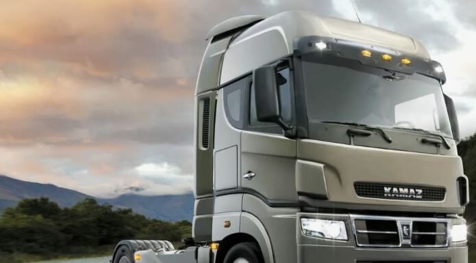 Седельные тягачи КамАЗ: мощные и надёжные грузовики для грузоперевозок