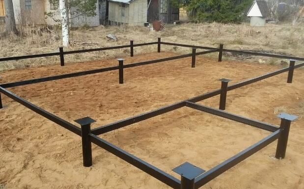 Преимущества и особенности использования винтовых свай в строительстве