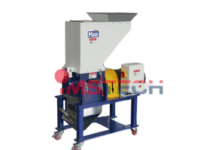 Промышленный измельчитель пластика: эффективное решение для утилизации отходов