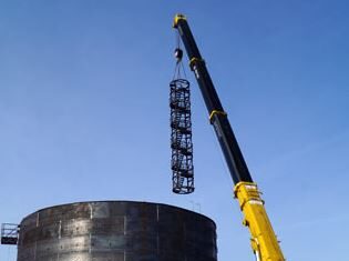 Вертикальные стальные резервуары РВС-5000: преимущества и область применения