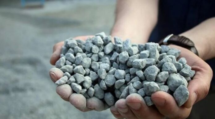 Щебень с карьера: разновидности и применение