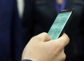 Почему жизнь известных людей так интересна обычным людям