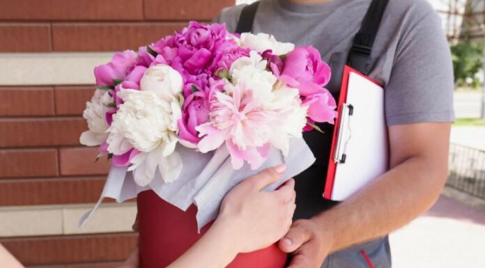 Почему стоит заказать доставку цветов: выгоды современного сервиса