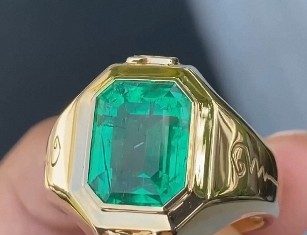 Роскошь изумруда: как создаются ювелирные шедевры