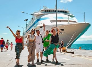 Как выбрать морскую прогулку в Сочи: гид для туристов