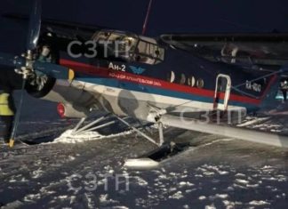 Ан-2 с пассажирами повредил шасси и совершил жёсткую посадку под Архангельском