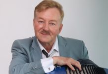 «Без баяна мне не жить!»