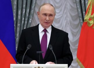 Даты послания Путина Федеральному собранию еще нет, сообщили СМИ