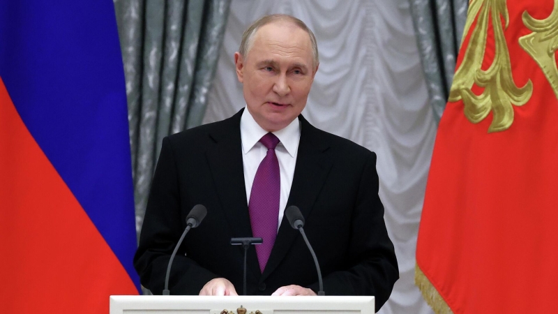 Даты послания Путина Федеральному собранию еще нет, сообщили СМИ