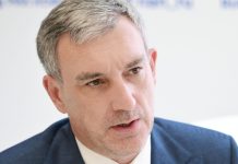 Глава Приамурья проинспектировал работу ремонтного батальона в Новороссии