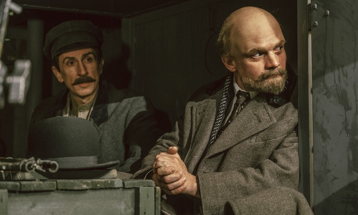 «Паскудные карикатуры»: что не так с сериалом Кончаловского?