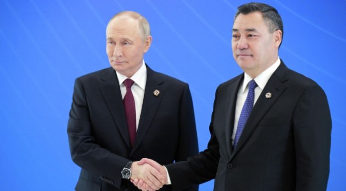 Путин принимает участие в заседании саммита ОДКБ в расширенном составе