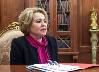 Путин вернул России достоинство, заявила Матвиенко