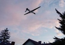 Собянин сообщил об уничтожении второго летевшего на Москву беспилотника