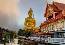 Айтишник из Петербурга скрывается в Таиланде от долгов в 350 тысяч рублей