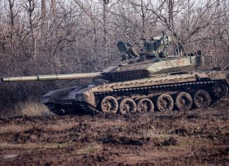 Бабуля из Покровска перелезла через три танковых рва ради спасения от ВСУ