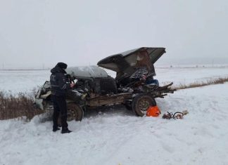 «Буханка» врезалась лоб в лоб в «Газель» на трассе под Екатеринбургом, есть погибший