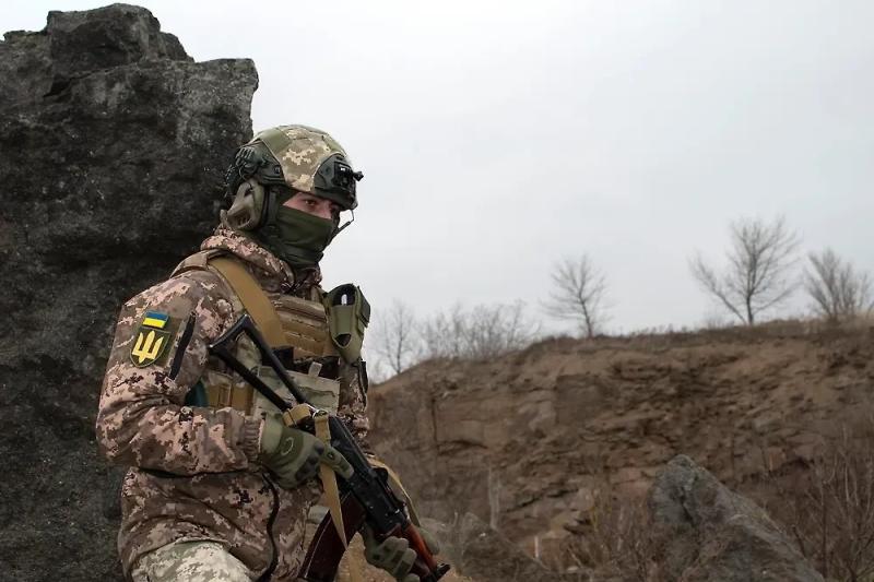 Гражданские устроили драку с сотрудниками ТКЦ в Днепропетровске