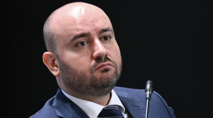 Губернатор Самарской области подписал указ об отставке правительства