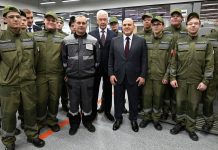 Мишустин посетил центр подготовки кадров для машиностроения в Москве