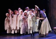 Премьера мюзикла «Оливер Твист» в Детском музыкальном театре юного актера