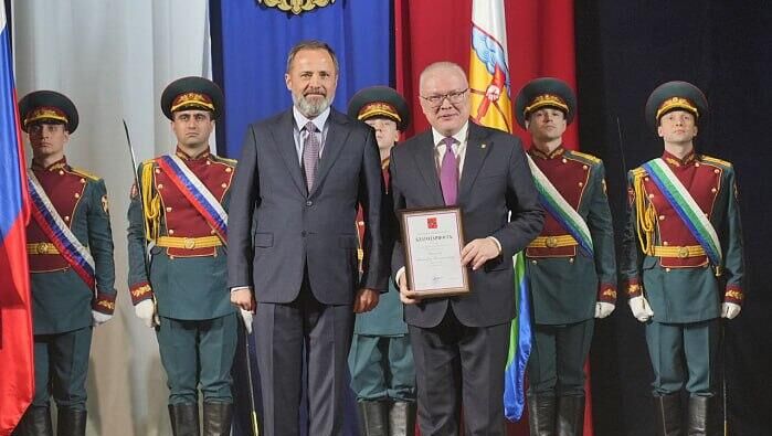 Приволжский полпред вручил кировскому губернатору благодарность от Путина