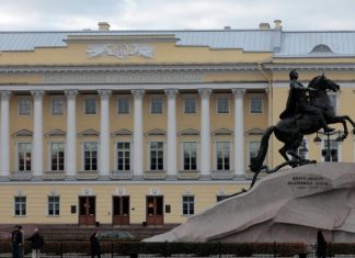 Путин рассказал о темах обращений россиян в Конституционный суд