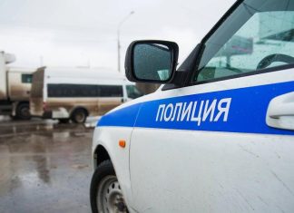 Рейсовый автобус с пассажирами съехал в кювет под Архангельском