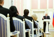 Россия отстаивает право на историческую справедливость, заявил Мишустин