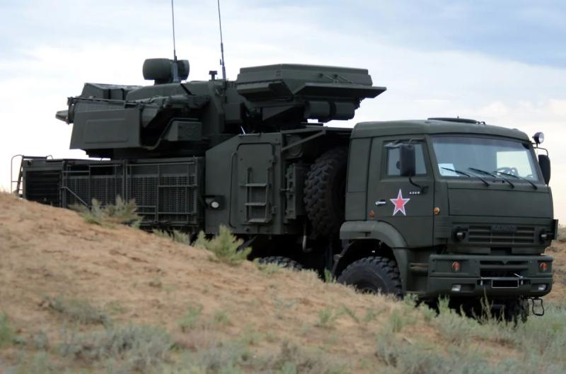 Силы ПВО сбили 17 украинских дронов над Россией за три часа