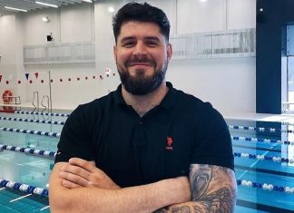 Следователи не нашли угроз или записки в телефоне пропавшего пловца Свечникова