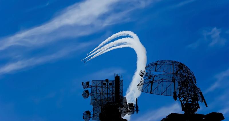 Средства ПВО сбили за три часа над Россией 27 украинских БПЛА