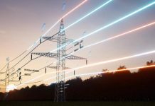 Украинцы взяли в заложники сотрудников ДТЭК из-за отключений света в Днепре