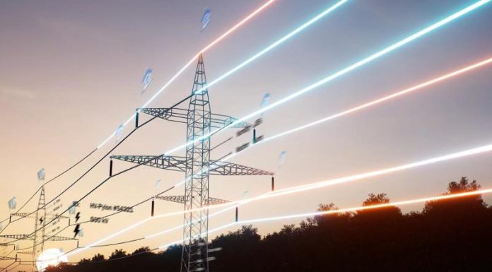 Украинцы взяли в заложники сотрудников ДТЭК из-за отключений света в Днепре