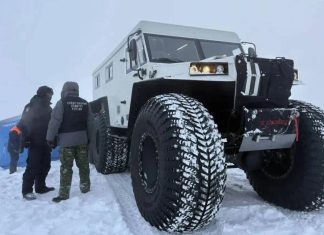 В Якутске два человека погибли, провалившись под лёд