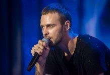 Во время концерта Макса Барских в Киеве пропал свет