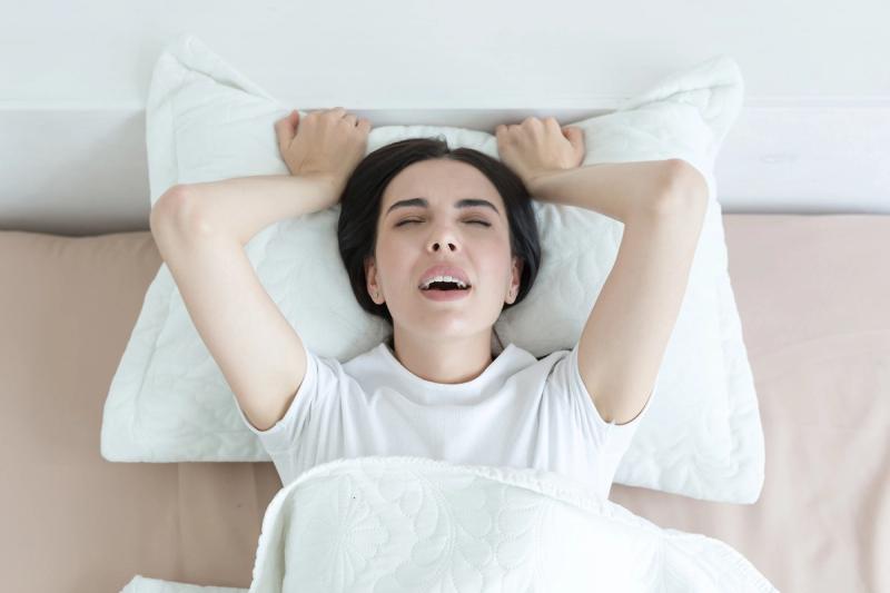 Женщина приютила у себя мигранта и взяла его в сексуальное рабство