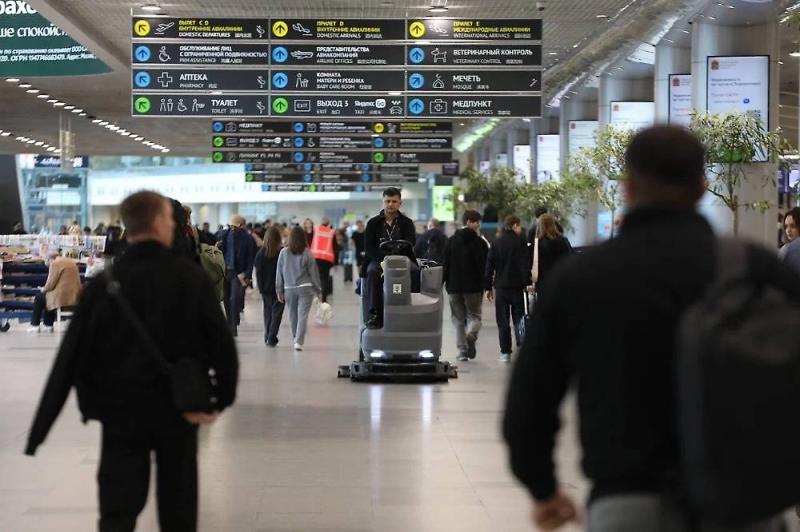 Аэропорт Саратова остановил полёты из-за сигнала &laquo;Ковёр&raquo;