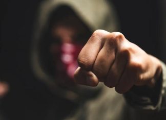 Бастрыкин потребовал доклад о массовой битве 40 мужчин со стрельбой в Подольске