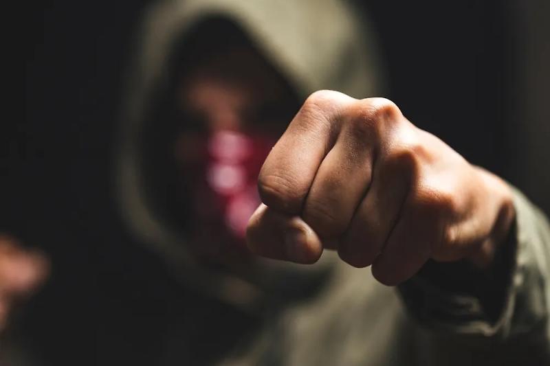 Бастрыкин потребовал доклад о массовой битве 40 мужчин со стрельбой в Подольске